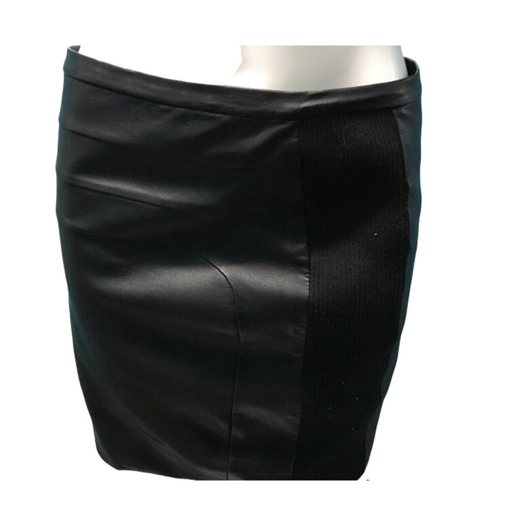 Apostrophe faux leather skirt Size 4 - Picture 1 of 6